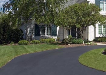 Do You Need Sealcoating, Resurfacing, or Repaving Michigan